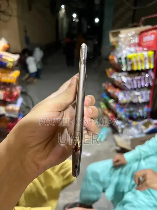 Apple iPhone XS Max 256GB Smartphone