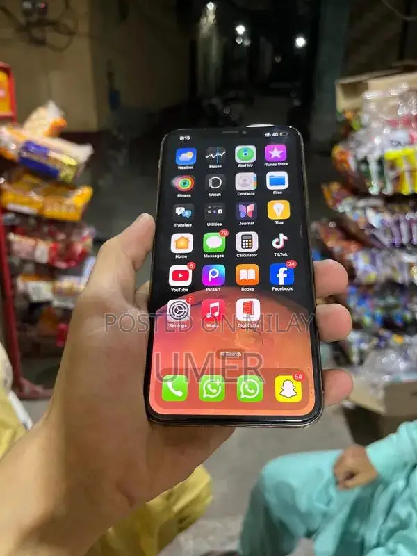 Apple iPhone XS Max 256GB Smartphone