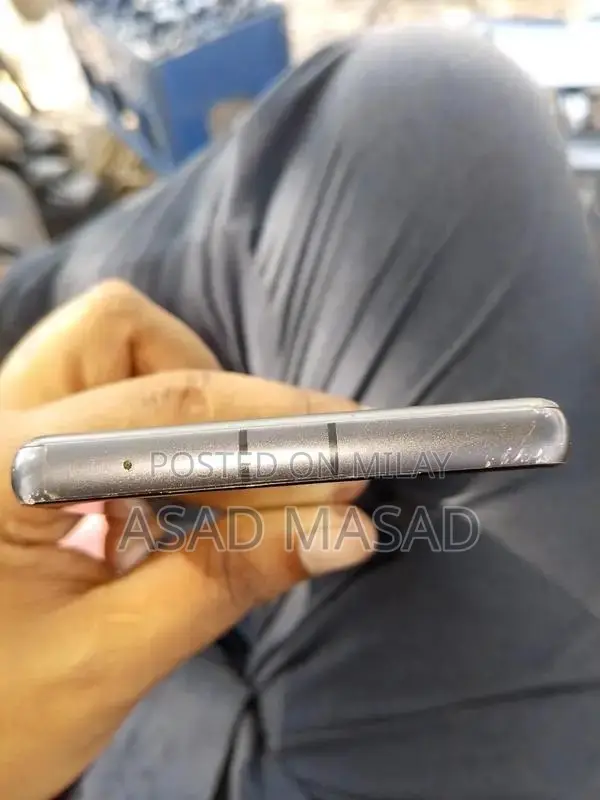 Google Pixel 7a Smartphone - eSIM Capable, Near Mint Condition