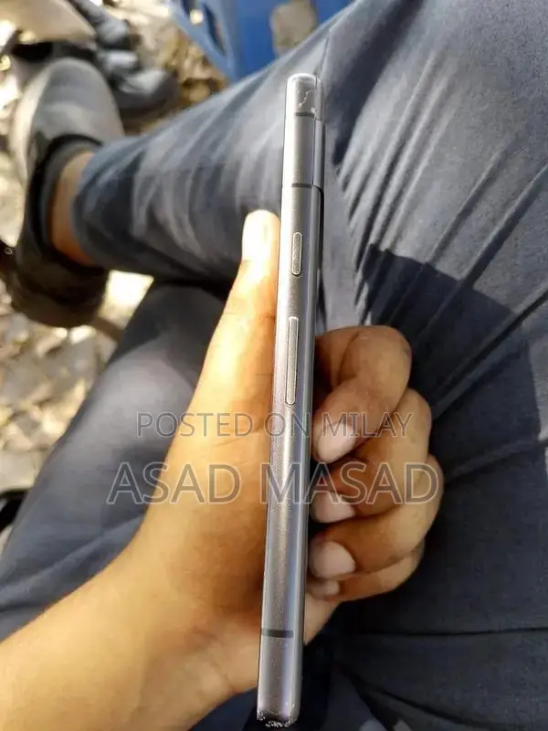 Google Pixel 7a Smartphone - eSIM Capable, Near Mint Condition