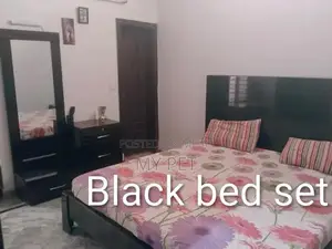 Complete 2-Piece Black and Brown Bedroom Set with Side Tables