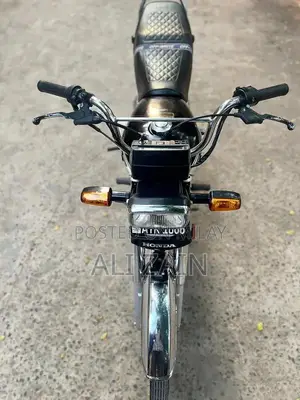 Honda CD 70 Motorcycle 2025 Model - Black Variant