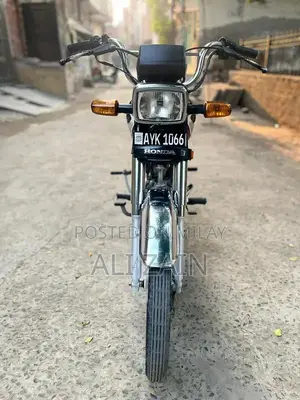 Honda CD 70 Motorcycle 2025 Model - Black Variant