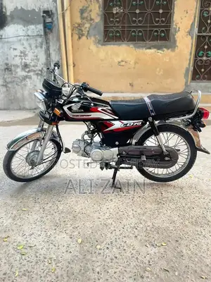 Honda CD 70 Motorcycle 2025 Model - Black Variant