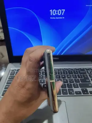 Google Pixel 7 Pro Smartphone - High-End Android Device