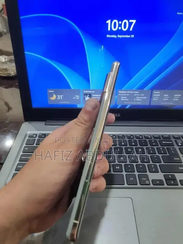 Google Pixel 7 Pro Smartphone - High-End Android Device