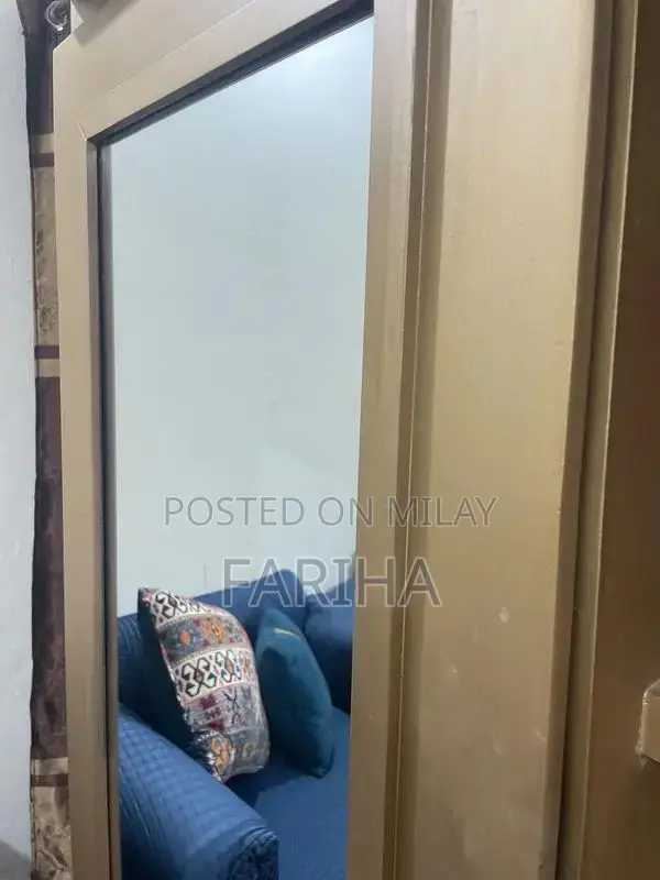 Classic Wooden Dressing Table with Wall-Mounted Storage