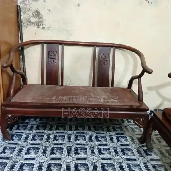 Comfortable Sofa Set for Home or Living Room