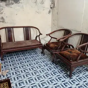 Comfortable Sofa Set for Home or Living Room