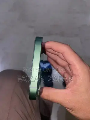 Apple iPhone 13 Alpine Green 128GB Smartphone