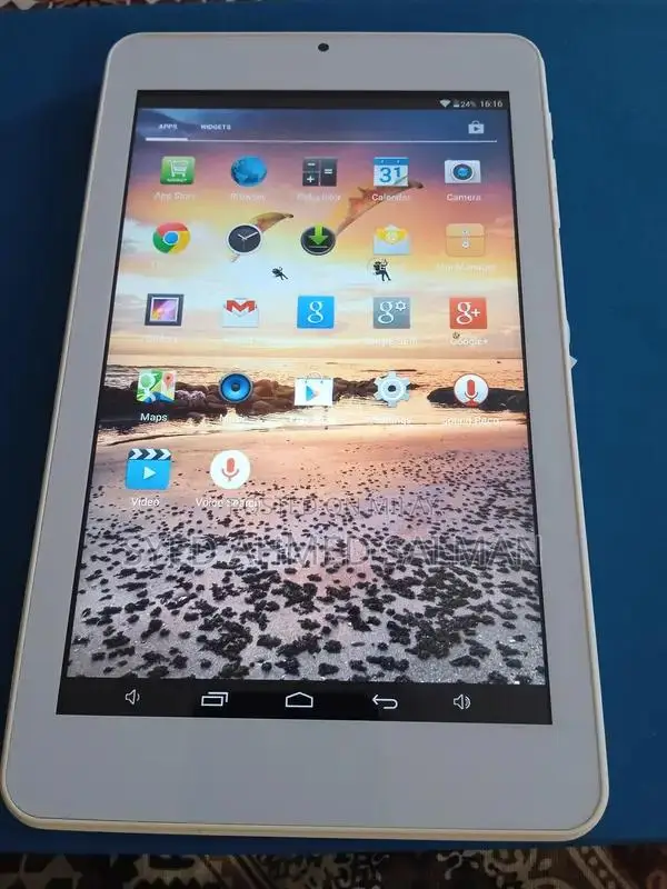 i-Life 10-inch Android Tablet - White Display Entertainment Device