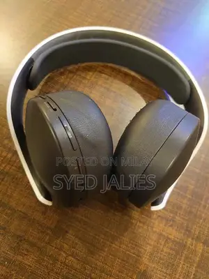 PlayStation PULSE 3D Gaming Headset with Aux Cable