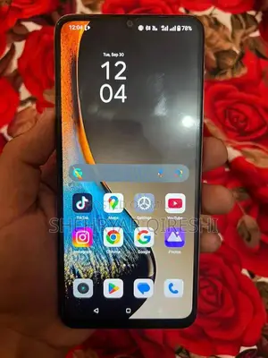 Realme Smartphone with Full Accessories and Pristine Condition