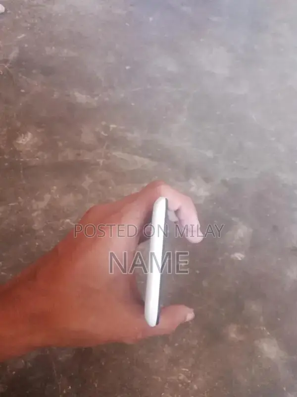 Tecno Spark 6 Go Smartphone - 4GB RAM, 64GB Storage