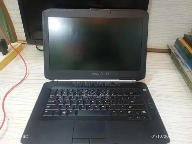 Dell Laptop i3 2nd Generation Compact Business Notebook