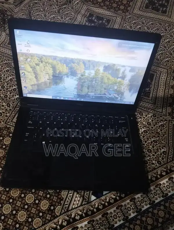 7th Gen Intel i5 Laptop with 16GB RAM and SSD