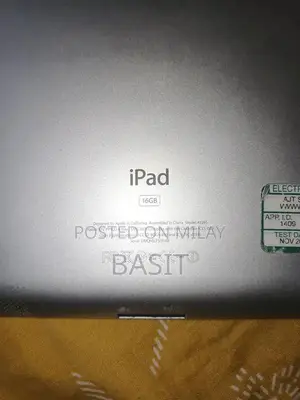 iPad 4 Generation Tablet with iCloud Open