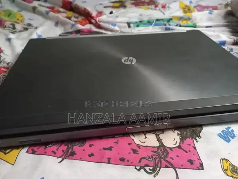 HP Laptop with i5 Processor and AMD Graphics