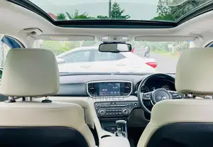 2022 Kia Sportage AWD SUV - Luxurious All-Wheel Drive Crossover