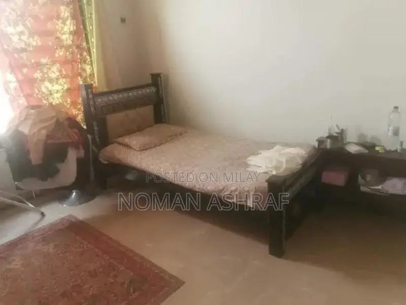Comfortable Bedroom Bed Available for Sale