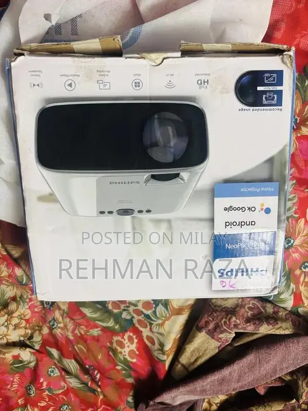 Philips 4K Smart Projector with Multiple Connectivity Options