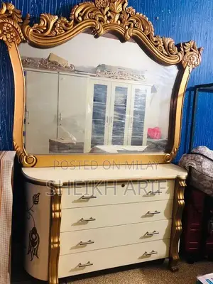 Photo - King Bed Set with Wooden Furniture - Complete Bedroom Collection