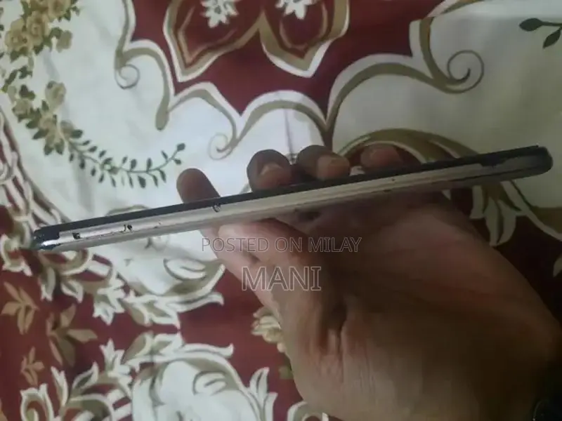 Infinix Hot 12 Play Smartphone 4GB RAM 64GB Storage