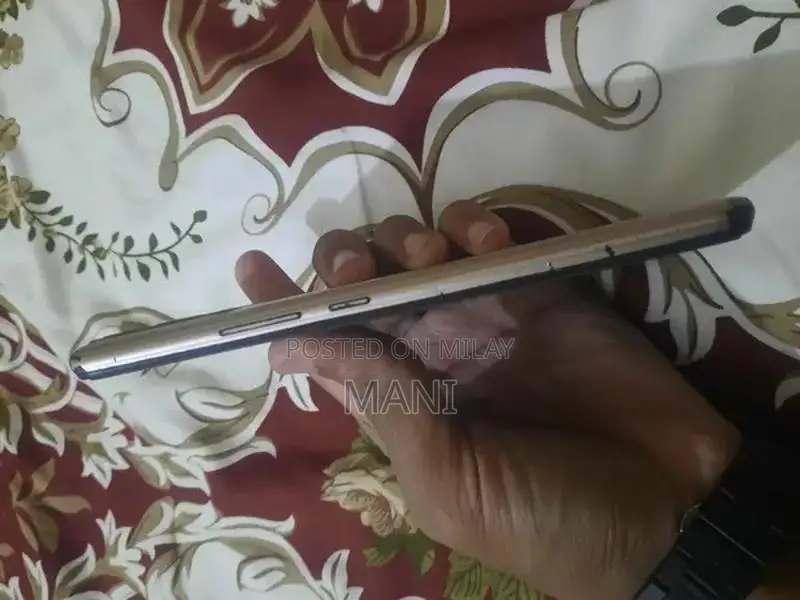 Infinix Hot 12 Play Smartphone 4GB RAM 64GB Storage