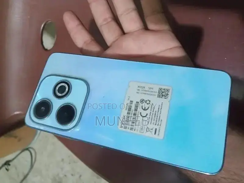 8GB RAM 128GB Storage Smartphone with Fast Charging