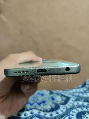 Infinix Hot 50i Smartphone - 8GB RAM, 128GB Storage, Minor Cosmetic We