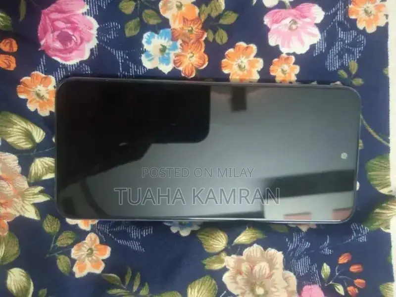 Infinix Hot 50i Smartphone - 6GB RAM 128GB Storage Dual SIM