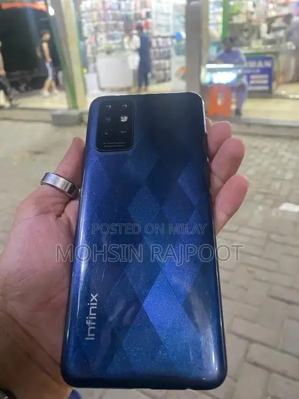 Mid-Range Smartphone with Minor Fingerprint Issue