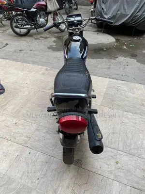 Honda 125cc Motorcycle 2015 Edition