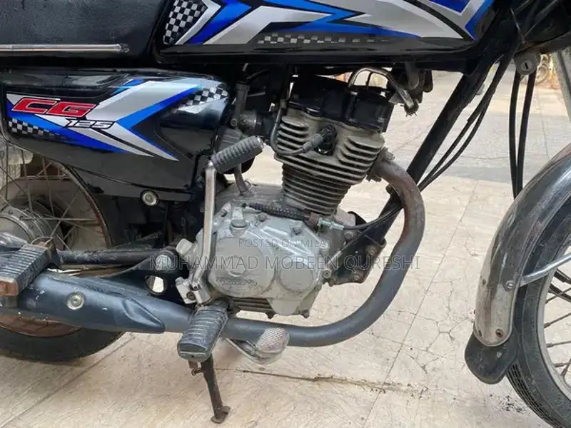 Honda 125cc Motorcycle 2015 Edition