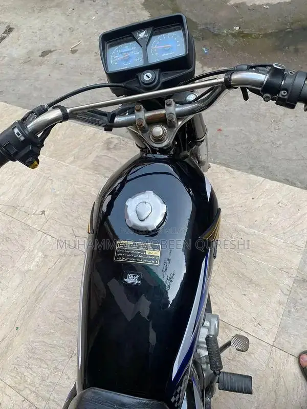 Honda 125cc Motorcycle 2015 Edition