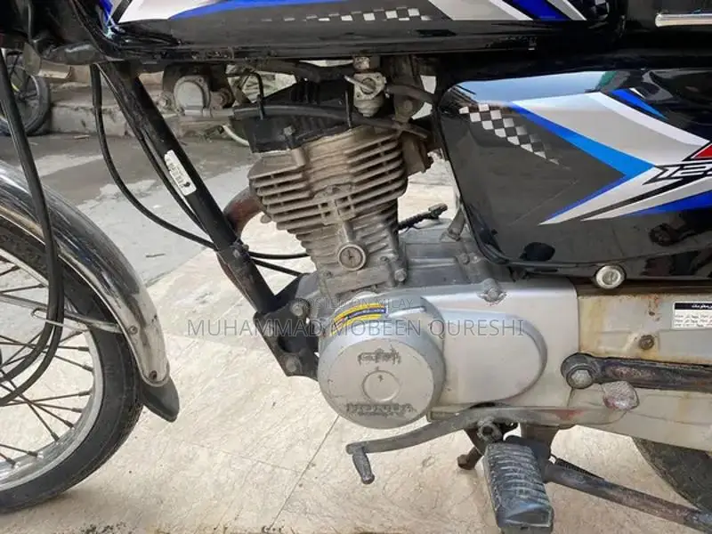 Honda 125cc Motorcycle 2015 Edition