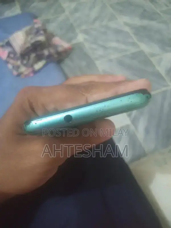 Budget Smartphone with HD Display and Dual Camera