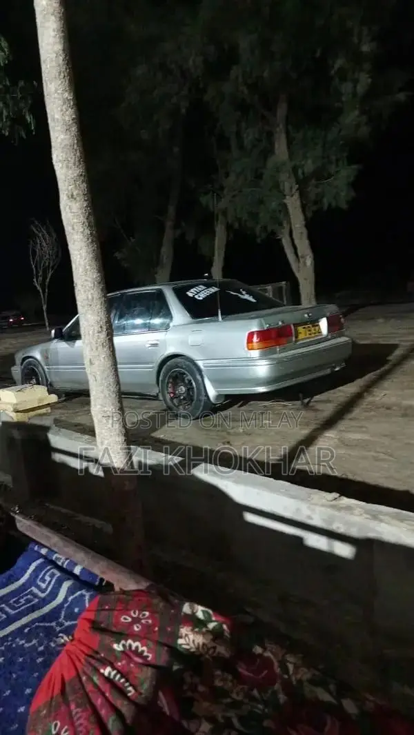 1992 Honda Accord Sedan - Well-Maintained Classic Vehicle