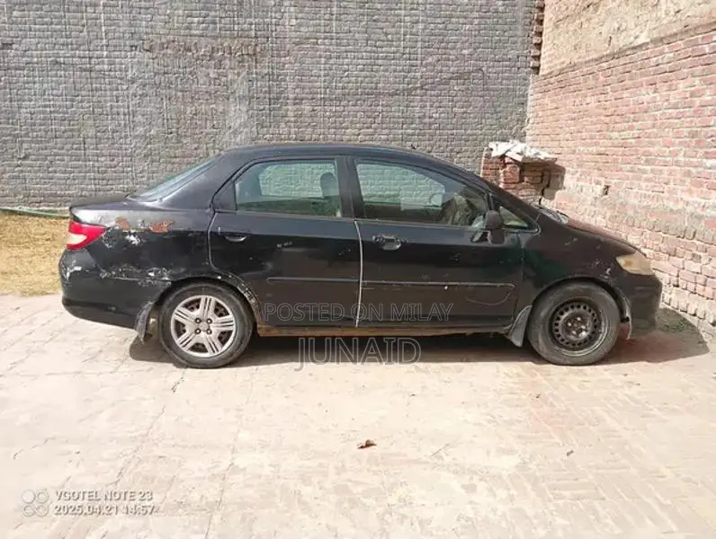 Home Use Vehicle with Low Mileage and Excellent Condition