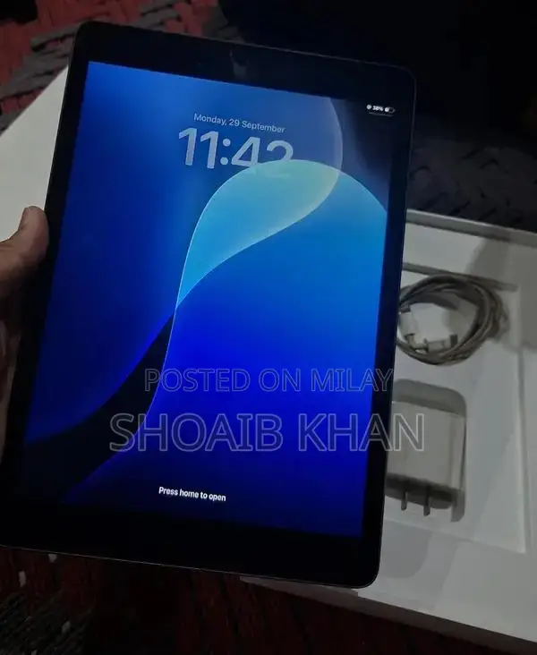 Apple iPad 9th Generation 256GB Tablet