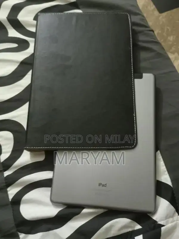 iPad Air 16GB Wi-Fi Tablet - Excellent Condition