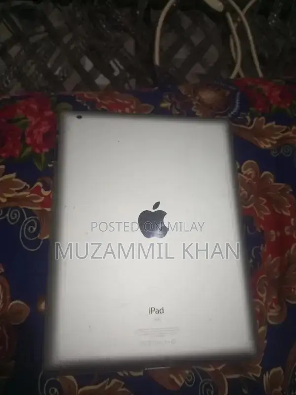 Apple iPad with Screen Damage - Partially Functional Device