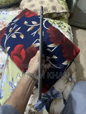 Apple iPad 7th Generation 32GB Tablet