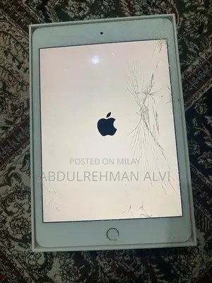 Photo - iPad Mini 5 64GB - Cracked Screen, Functional Device