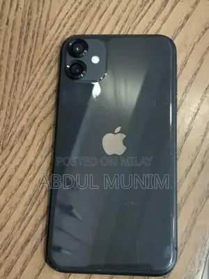 Apple iPhone 11 Waterproof Smartphone, Pre-Owned Excellent Condition