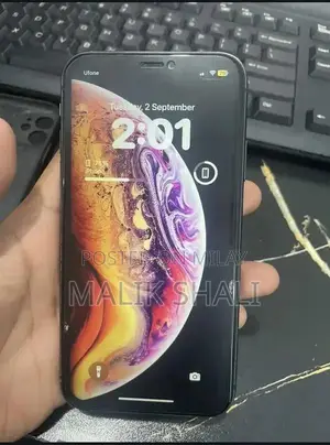 Apple iPhone 11 Factory Unlocked Smartphone