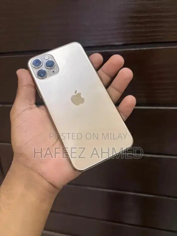 Premium Smartphone with 64GB Storage and 100% Battery Health