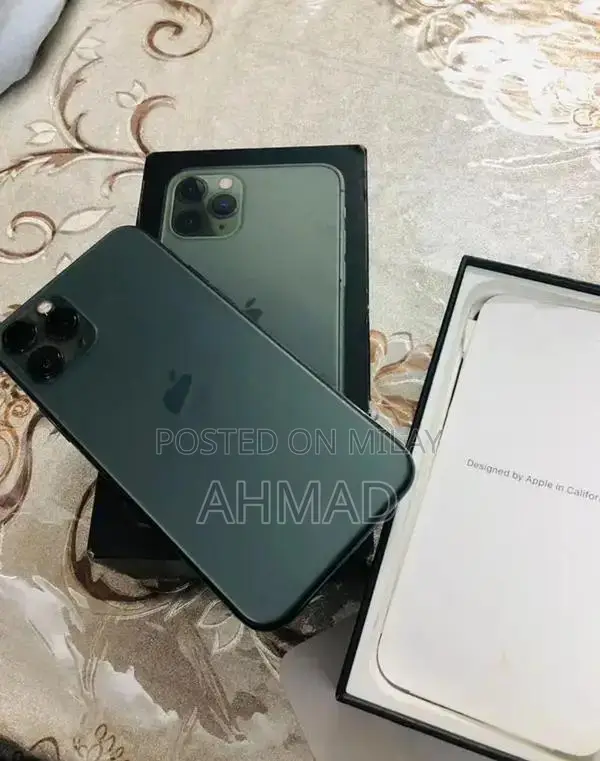 Apple iPhone 11 Pro 64GB Dual SIM Smartphone