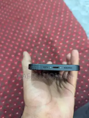 Apple iPhone 12 128GB Black Dual SIM Excellent Condition