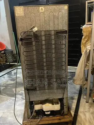 Dawlance Refrigerator - Compact Family-Sized Cooling Solution